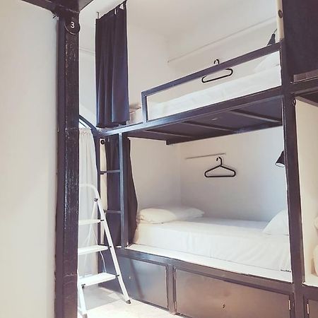Seek Sleep Hostel Bangkok Kamer foto