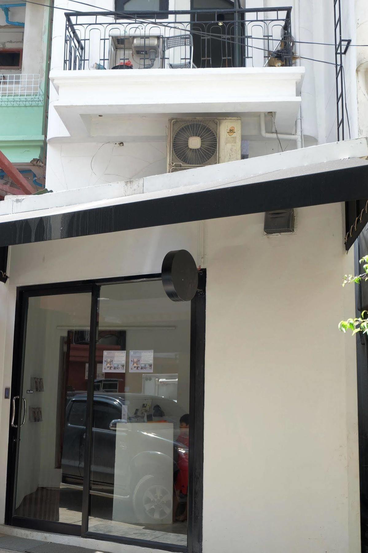 Seek Sleep Hostel Bangkok Buitenkant foto